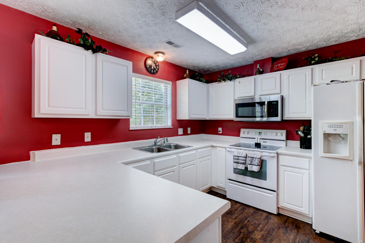 8317 Timber Ridge Lane Powell, TN 37849 - Photo 9 of 22 + Perceptions (7)