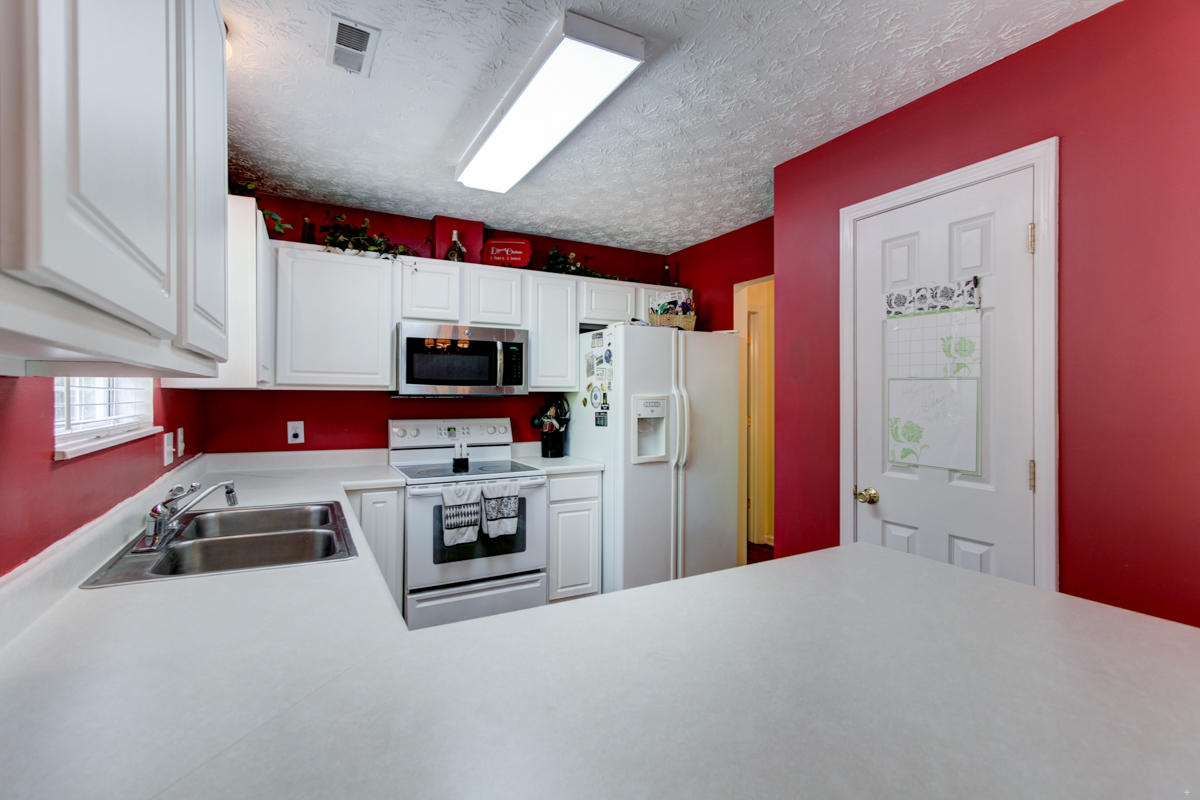 8317 Timber Ridge Lane Powell, TN 37849 - Photo 10 of 22 + Perceptions (9)