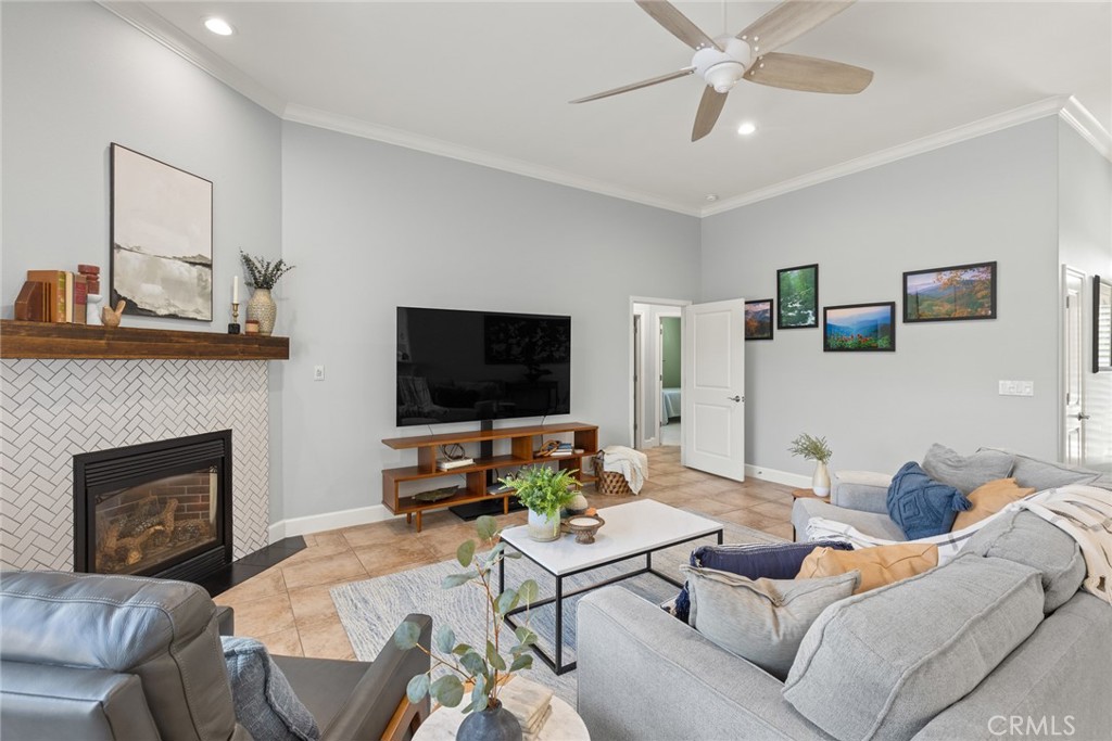 1978 Potter Road Chico, CA 95928 - Photo 4 of 27