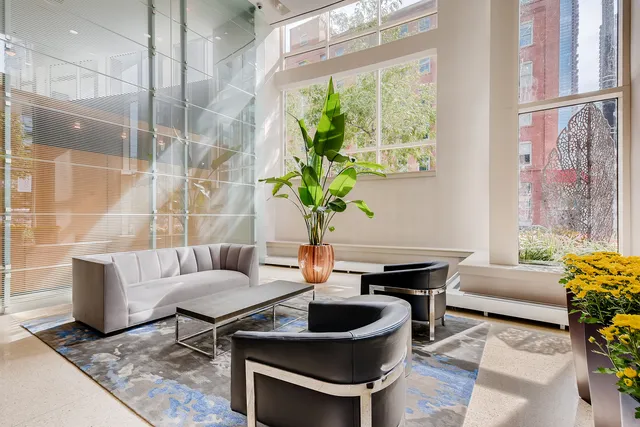 $3,800 | 505 North McClurg Court, Unit 2101, Chicago, IL 60611