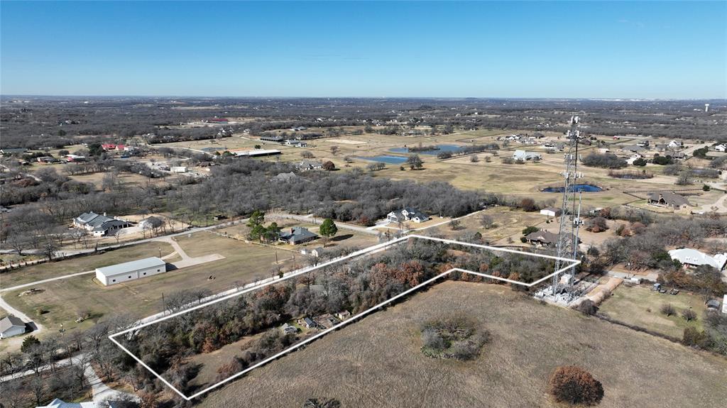 6901 Hawk Road Flower Mound, TX 75022 - Photo 7 of 24