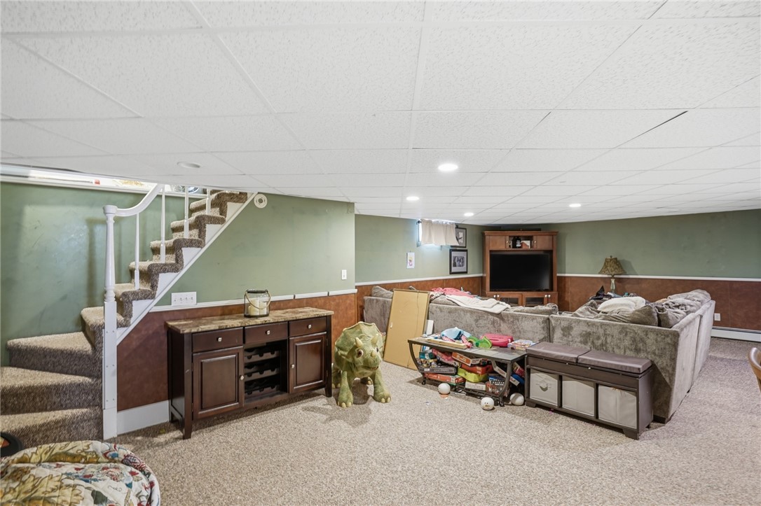 14 Beatrice Avenue Warwick, RI 02889 - Photo 16 of 31