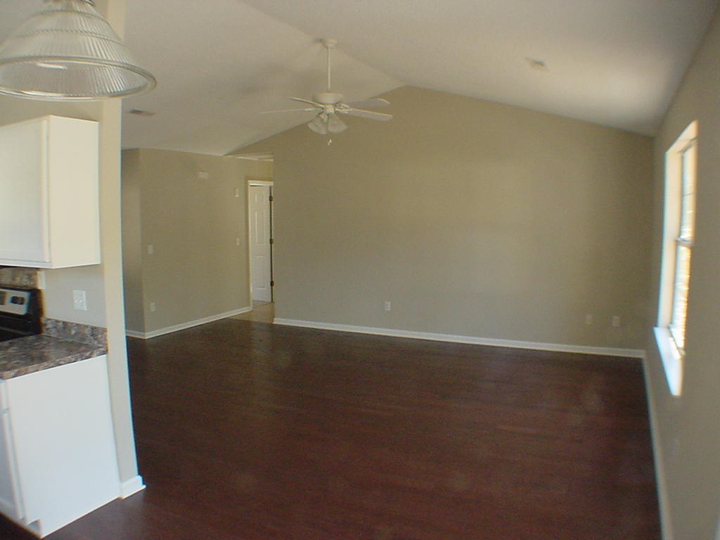 129 Englewood Road Goose Creek, SC 29445 - Photo 15 of 15 DSC00213