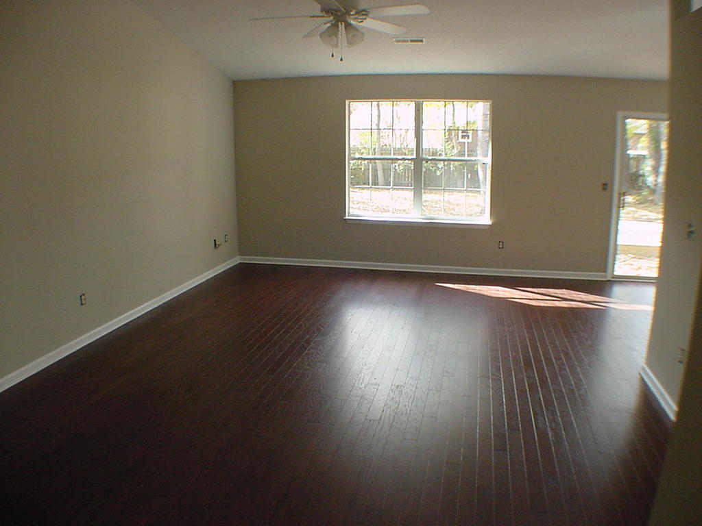 129 Englewood Road Goose Creek, SC 29445 - Photo 7 of 15 DSC00205