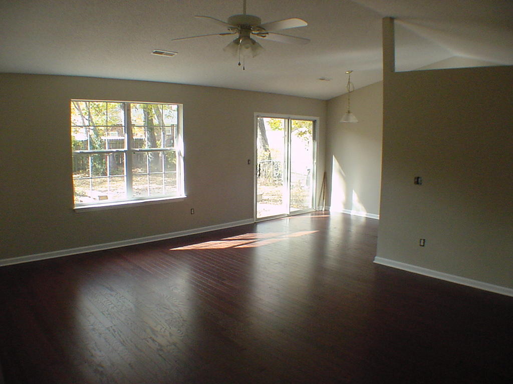 129 Englewood Road Goose Creek, SC 29445 - Photo 8 of 15 DSC00206