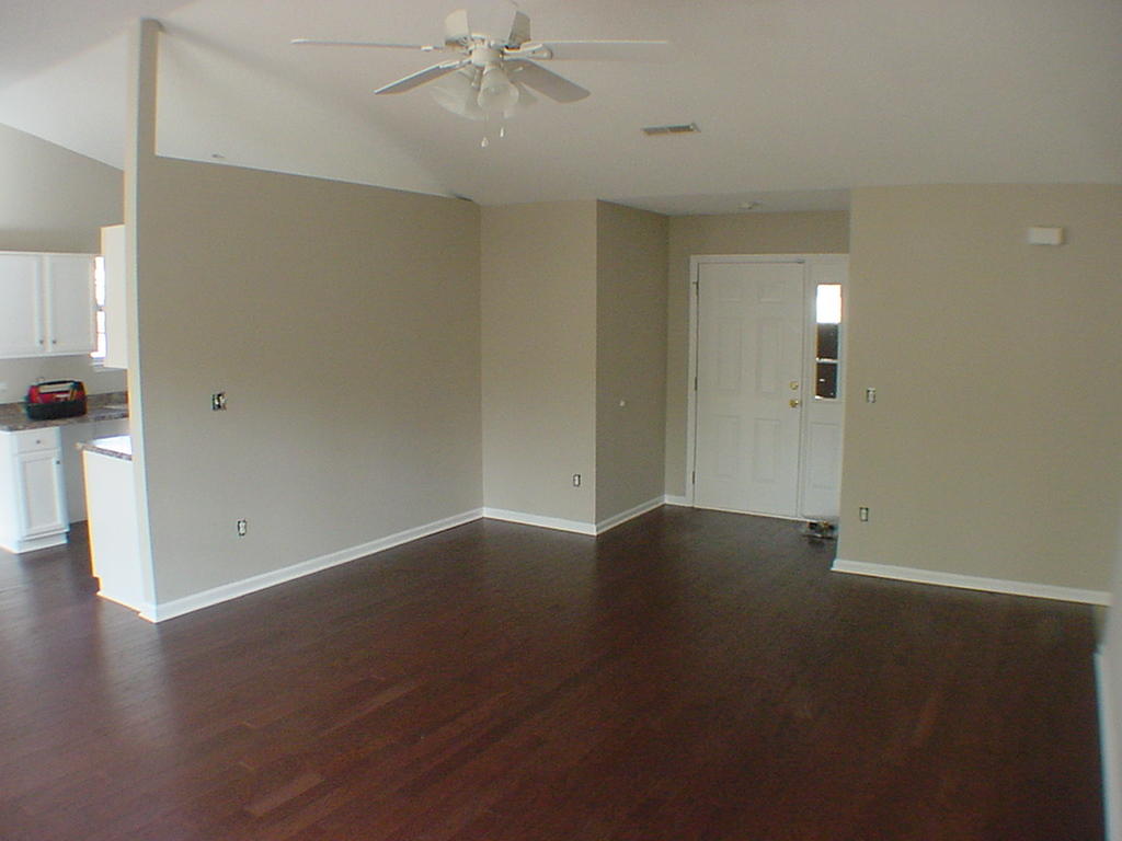 129 Englewood Road Goose Creek, SC 29445 - Photo 9 of 15 DSC00207