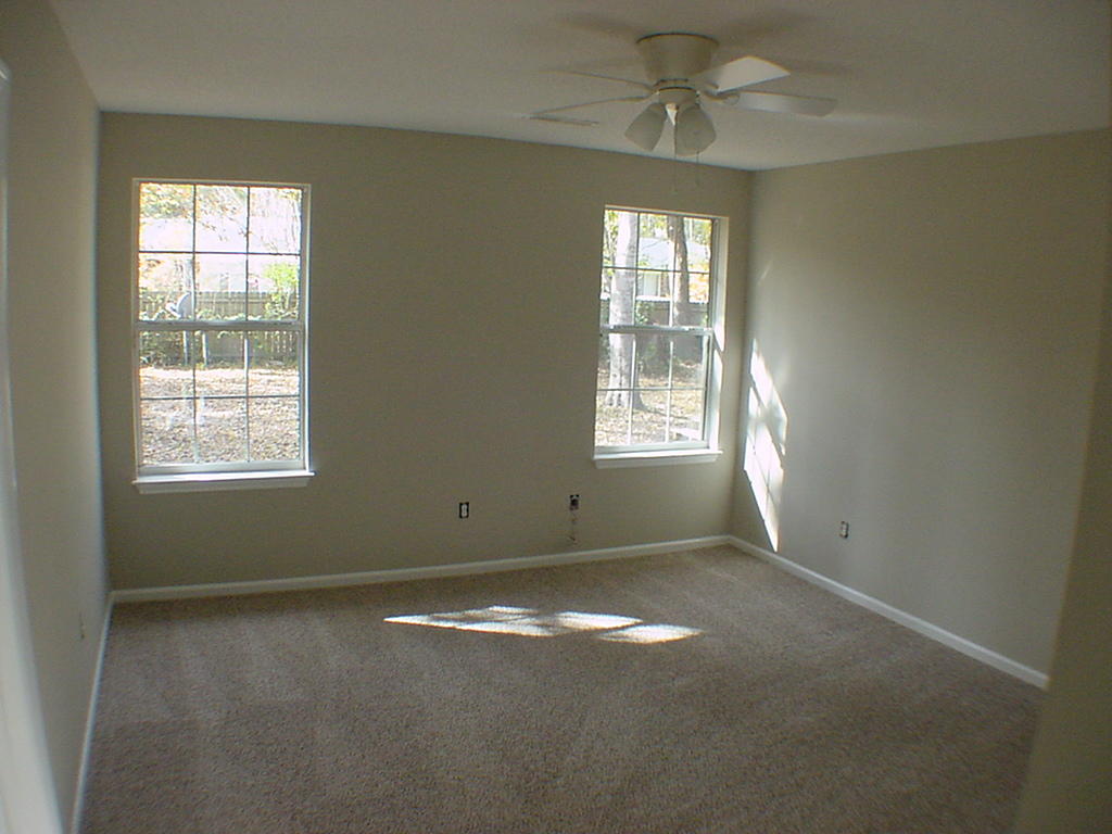 129 Englewood Road Goose Creek, SC 29445 - Photo 10 of 15 DSC00208