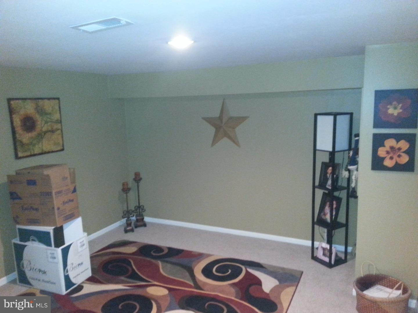 742 Rutland Court Sewell, NJ 08080 - Photo 8 of 11