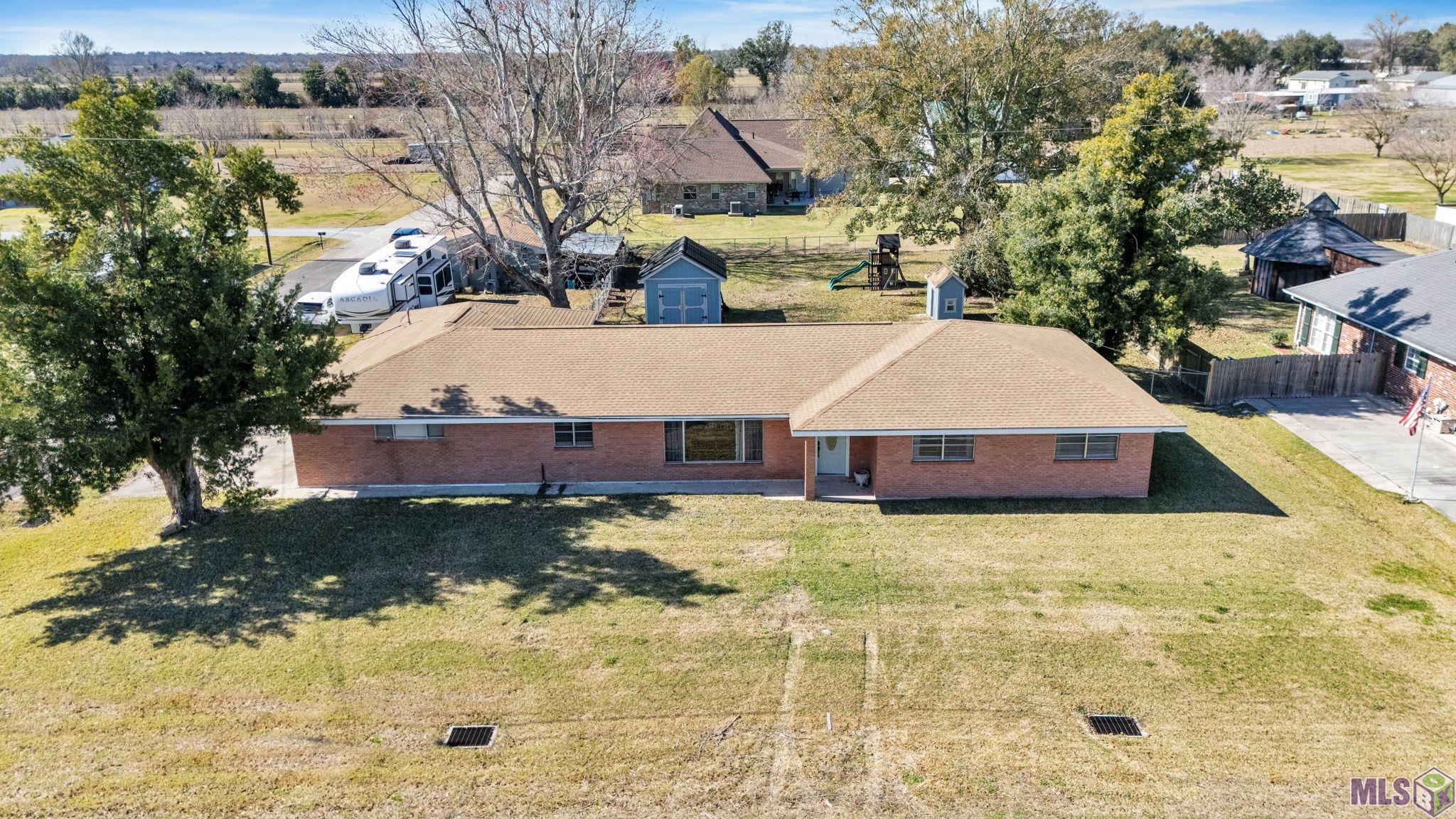 114 4 Point Drive Raceland, LA 70394 - Photo 32 of 36