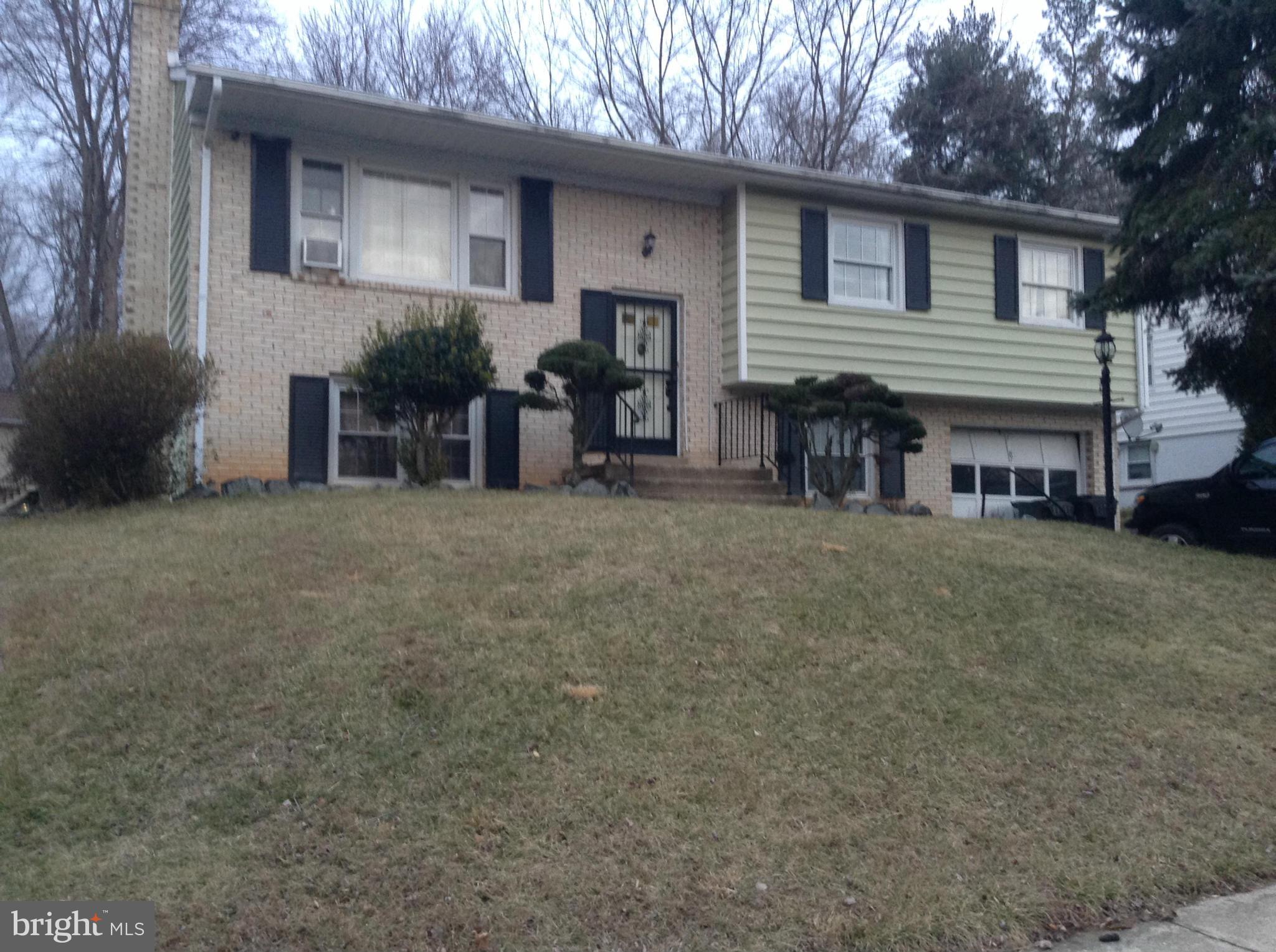 13487 Keytone Road Woodbridge, VA 22193 - Photo 1 of 7 Exterior (Front)