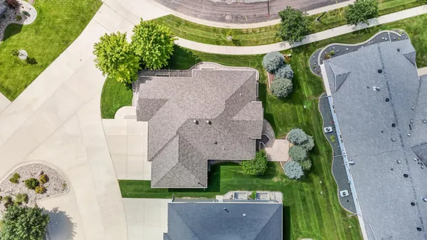 $795,000 | 4245 Coventry Drive South, Fargo, ND 58104