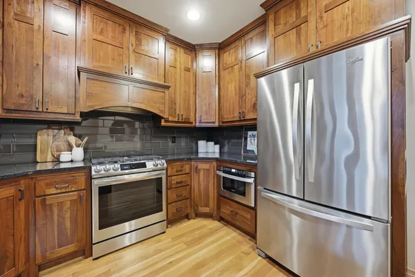 $795,000 | 4245 Coventry Drive South, Fargo, ND 58104