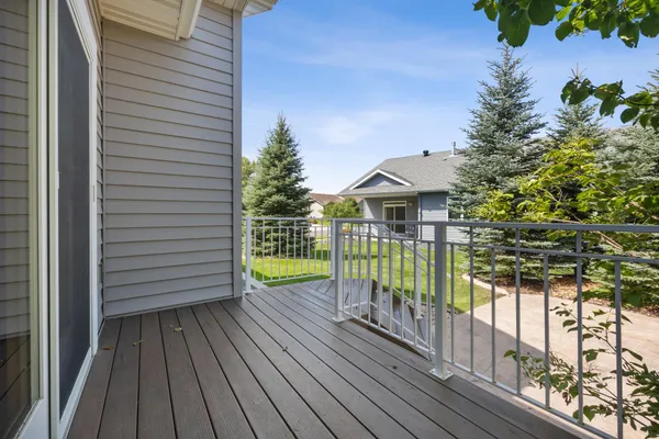 $795,000 | 4245 Coventry Drive South, Fargo, ND 58104