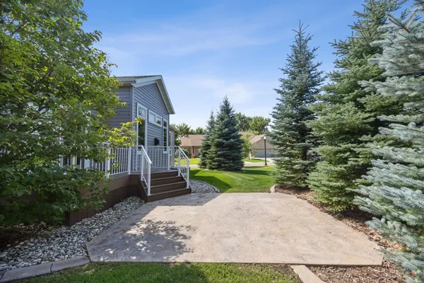 $795,000 | 4245 Coventry Drive South, Fargo, ND 58104