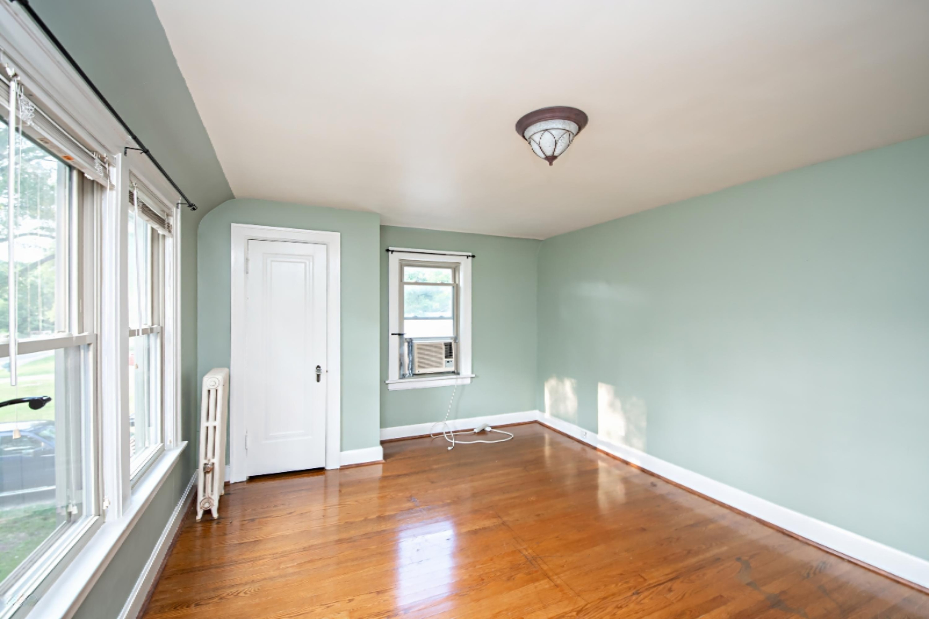 1243 Miami Road Benton Harbor, MI 49022 - Photo 16 of 24 DSC07816_pe