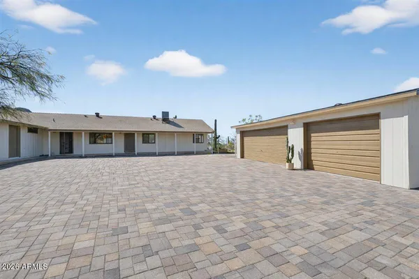 $739,000 | 48214 North 33rd Avenue, New River, AZ 85087