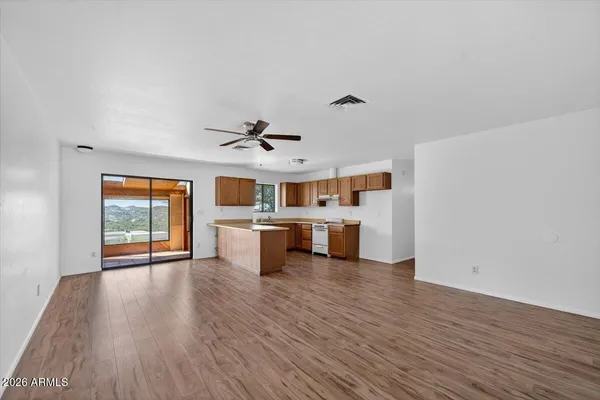 $739,000 | 48214 North 33rd Avenue, New River, AZ 85087