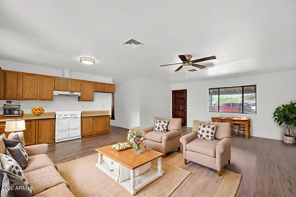 $739,000 | 48214 North 33rd Avenue, New River, AZ 85087