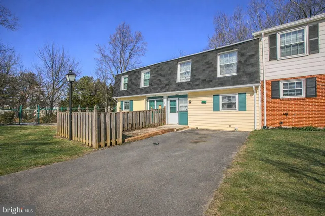$299,999 | 3337 Tidewater Court, Unit C2, Olney, MD 20832