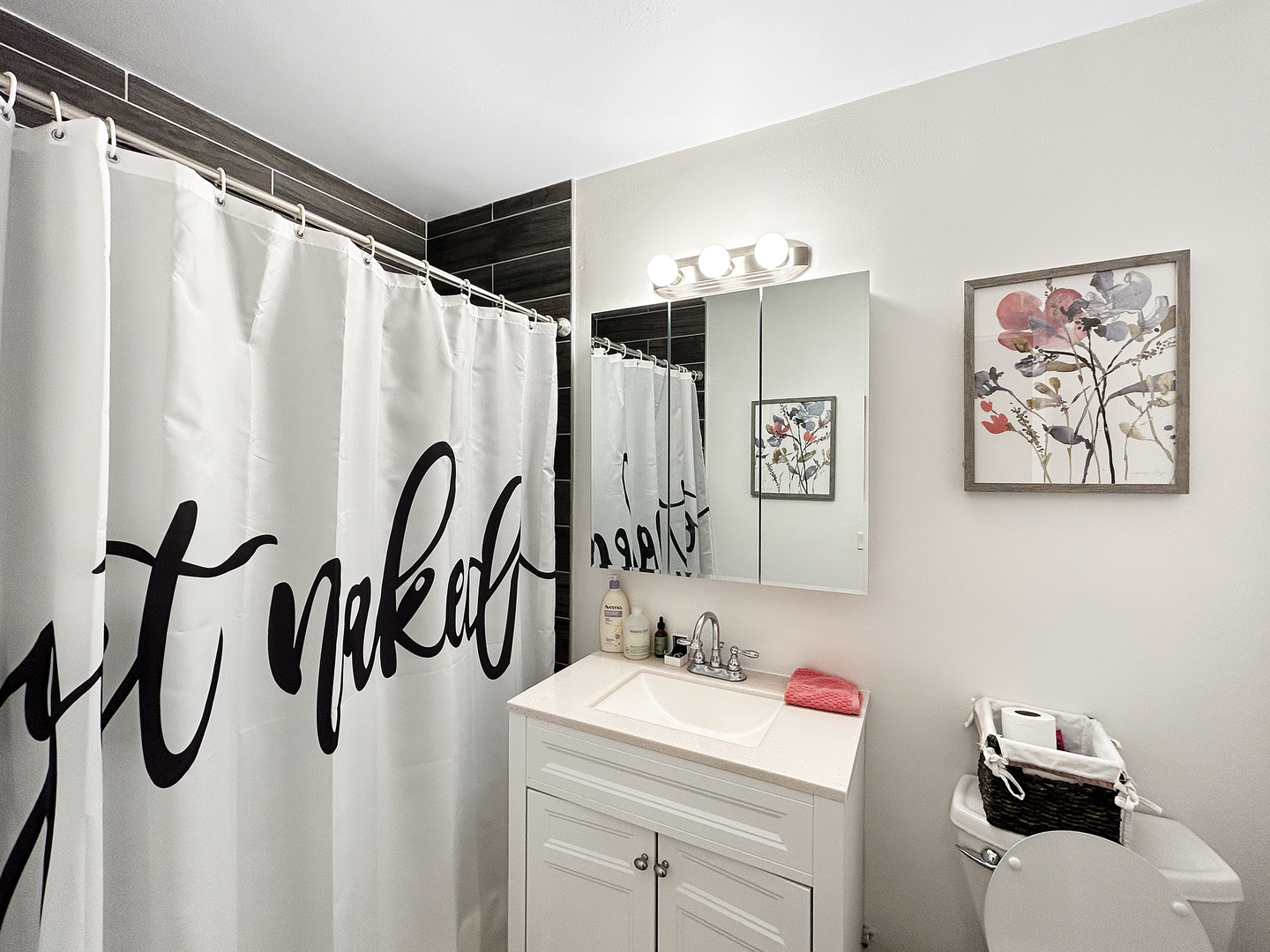6301 North Sheridan Road, Unit 15D Chicago, IL 60660 - Photo 13 of 15