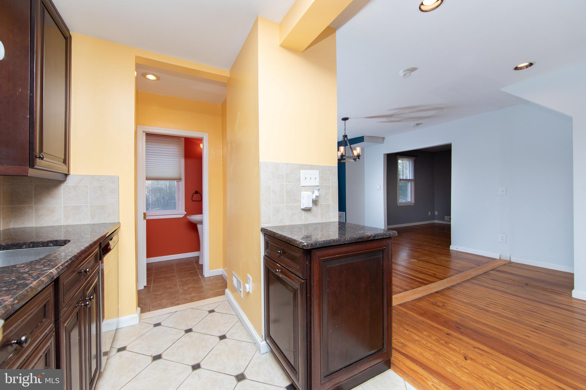 172 East Evesham Road Cherry Hill, NJ 08003 - Photo 14 of 41 Kitchen