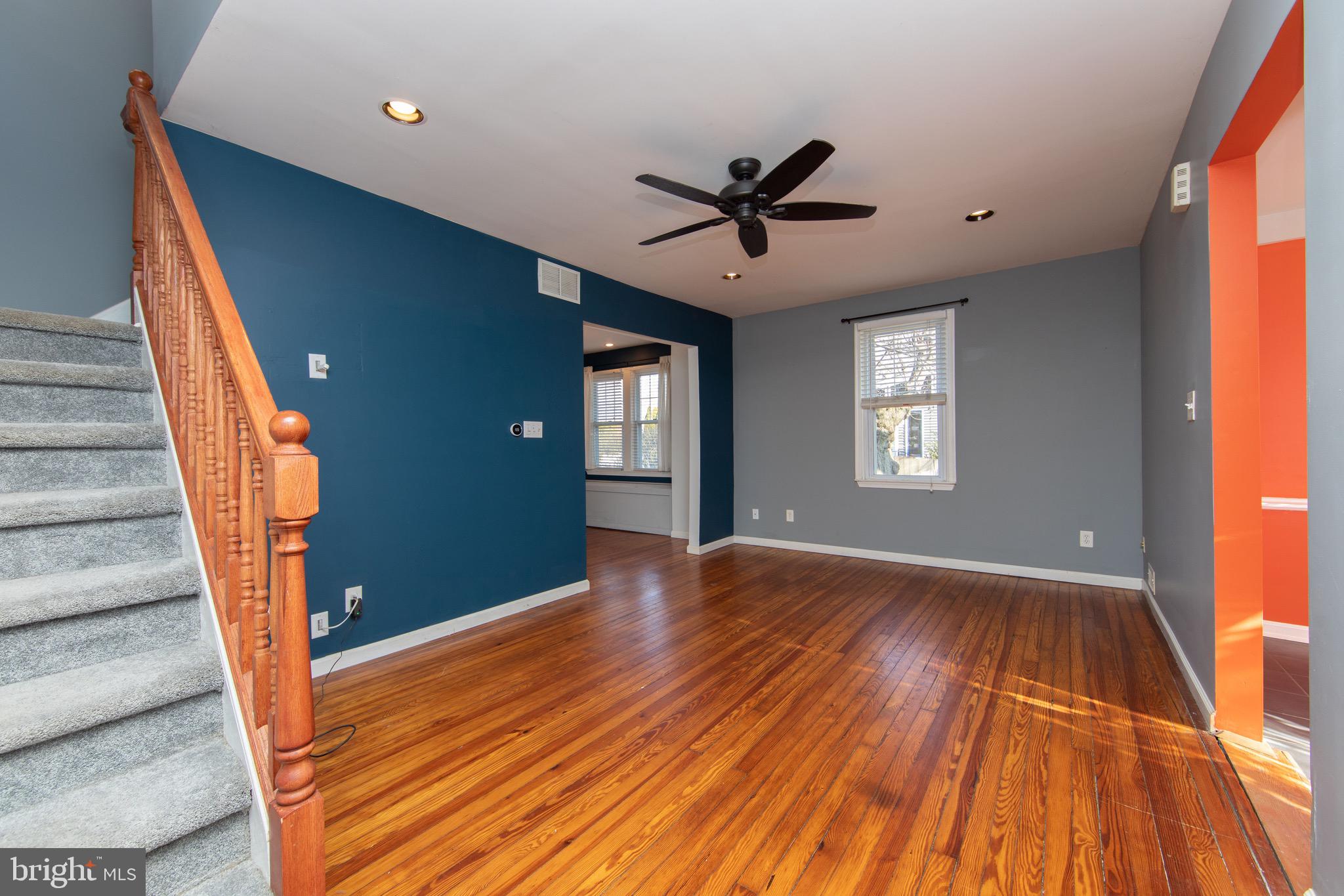 172 East Evesham Road Cherry Hill, NJ 08003 - Photo 5 of 41 Living Room