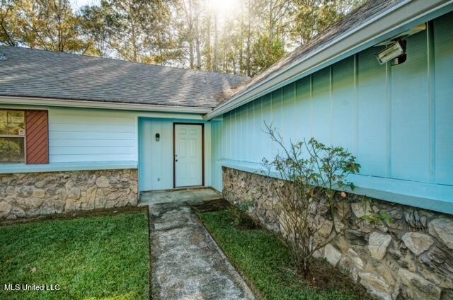917 North Valley Falls Road Jackson, MS 39212 - Photo 3 of 18 imgp2943-2_4-2_5-2