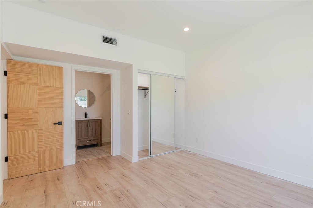 6835 Yolanda Avenue Reseda, CA 91335 - Photo 13 of 34 wooden floor in an empty room
