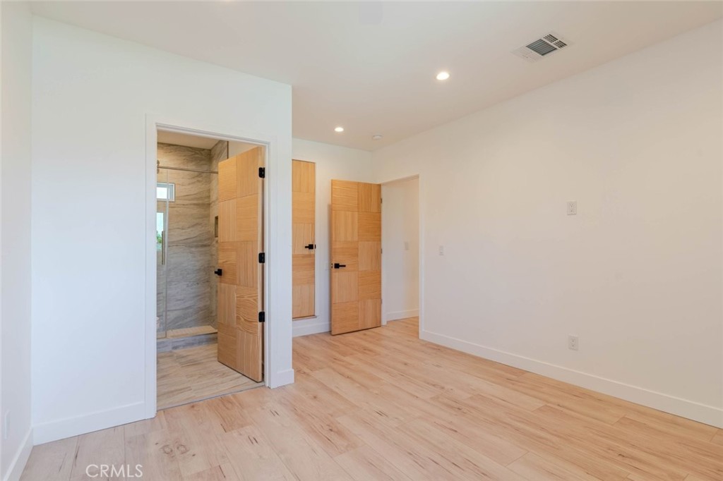 6835 Yolanda Avenue Reseda, CA 91335 - Photo 21 of 34 a view of entryway with wooden floor