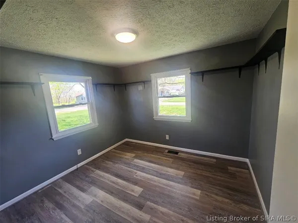 $254,900 | 2073 East Gardner Lane, Madison, IN 47250