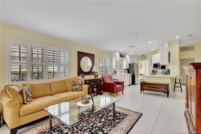 $499,900 | 8522 Southeast Retreat Drive, Hobe Sound, FL 33455