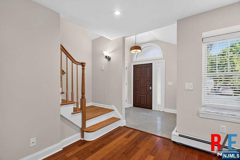 30-07 Gentner Road Fair Lawn, NJ 07410 - Photo 9 of 26