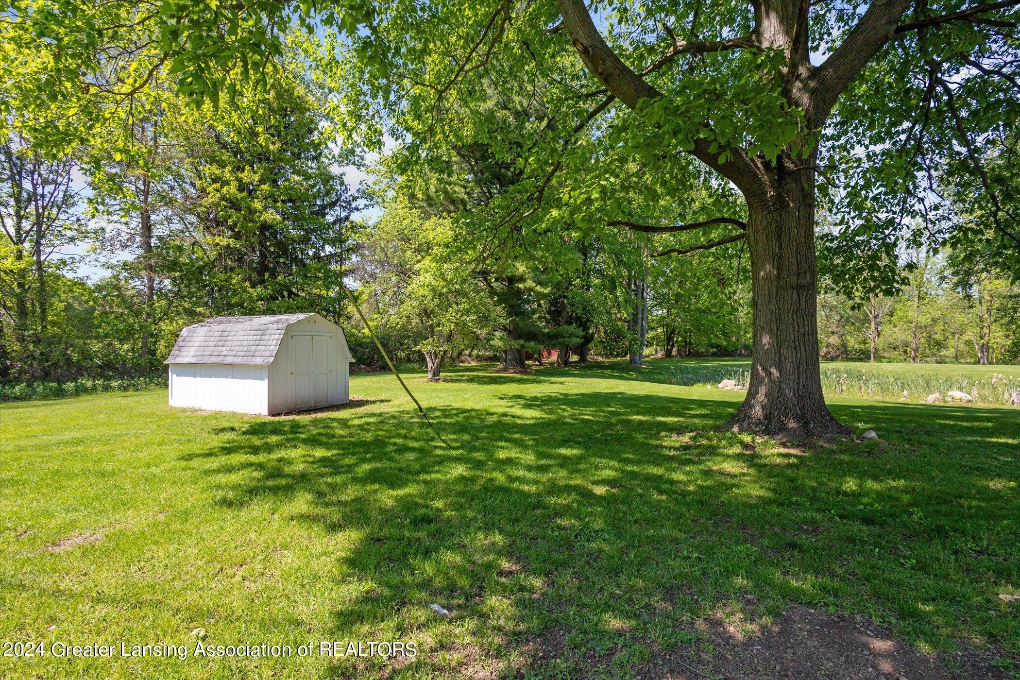 8788 West Herbison Road Eagle, MI 48822 - Photo 47 of 75 46-8788-W-Herbison-Rd-Eagle-MI-48822-Win