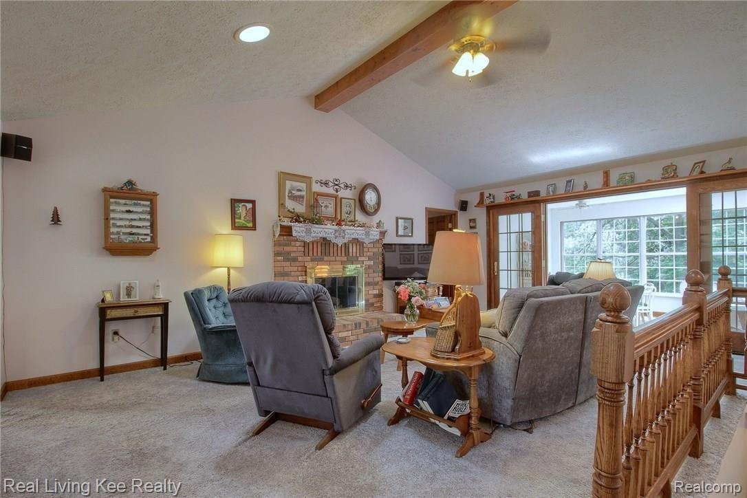 70400 Dequindre Road Romeo, MI 48065 - Photo 3 of 25 Great_Room.jpg