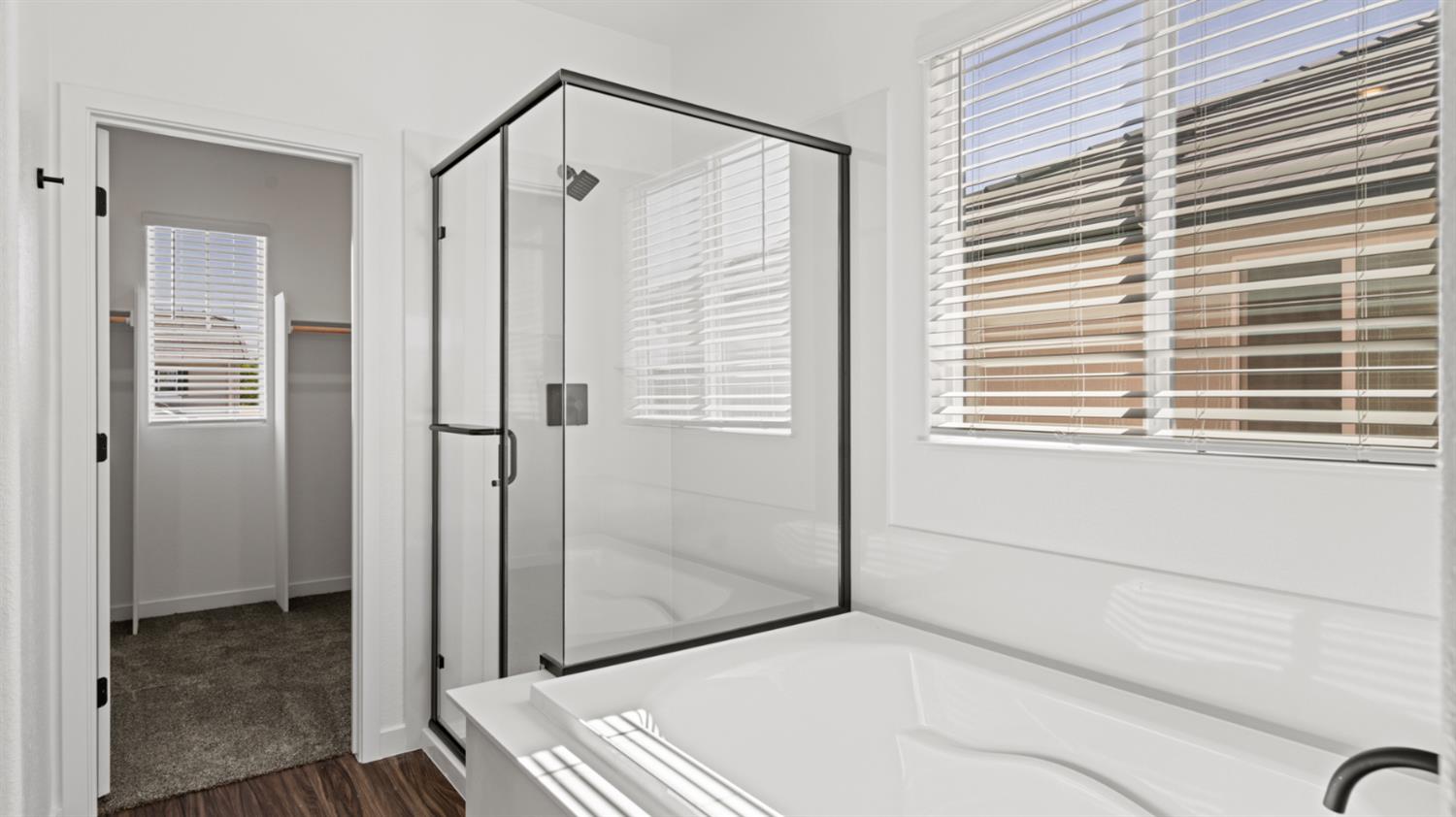 1034 Slalom Way Lincoln, CA 95648 - Photo 12 of 15 a view of a bathroom with a bathtub and shower