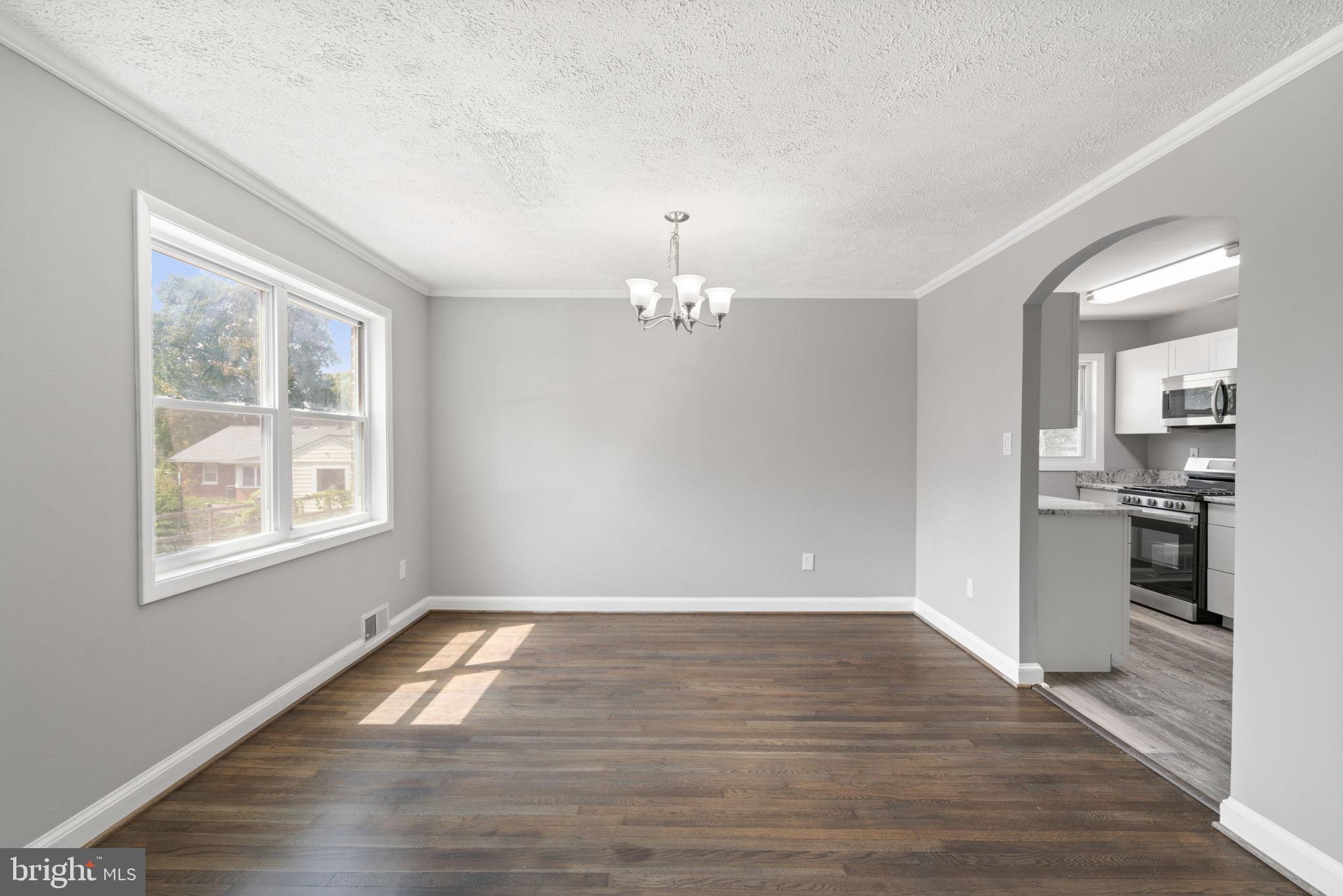 4916 Ravensworth Road Annandale, VA 22003 - Photo 10 of 42 Gallery Image 10