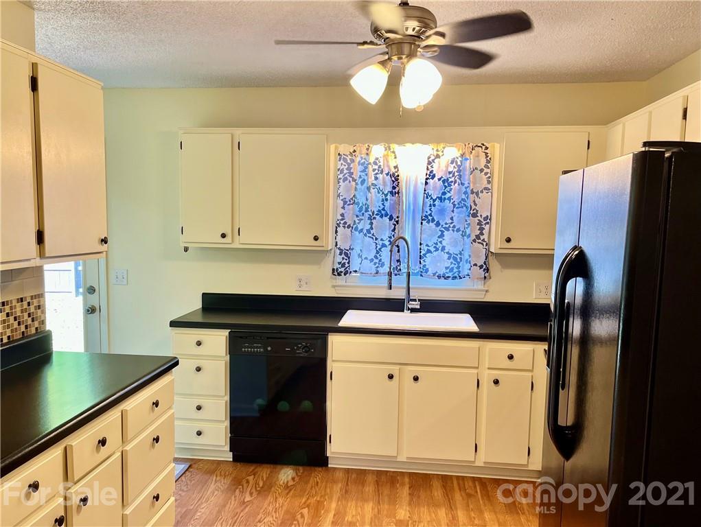 265 Old Camp Road, Unit 36 Denton, NC 27239 - Photo 9 of 29 Gallery Image 9