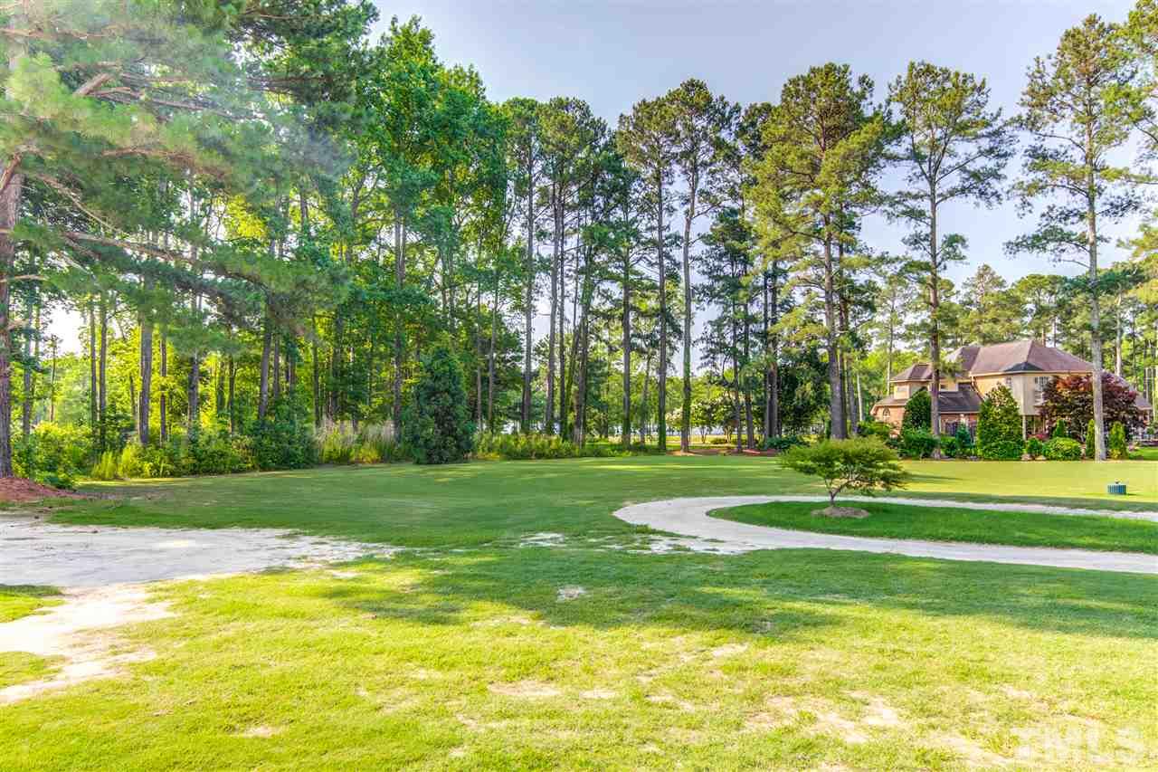 1152 Country Club Road Smithfield, NC 27577 - Photo 10 of 25 Gallery Image 10