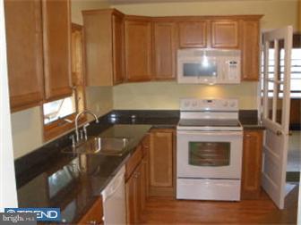 42 Mahoney Road Pennsville, NJ 08070 - Photo 7 of 10 Kitchen