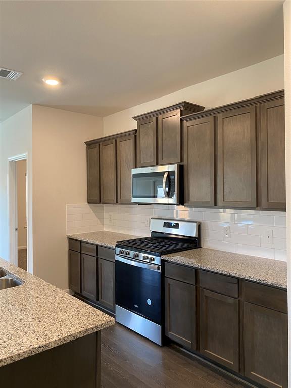 503 Spur Ridge Princeton, TX 75407 - Photo 6 of 16