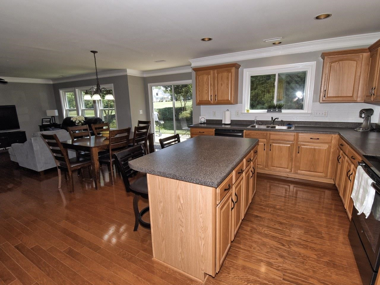 112 Poppy Hills Court Raleigh, NC 27603 - Photo 5 of 42 Photo 5
