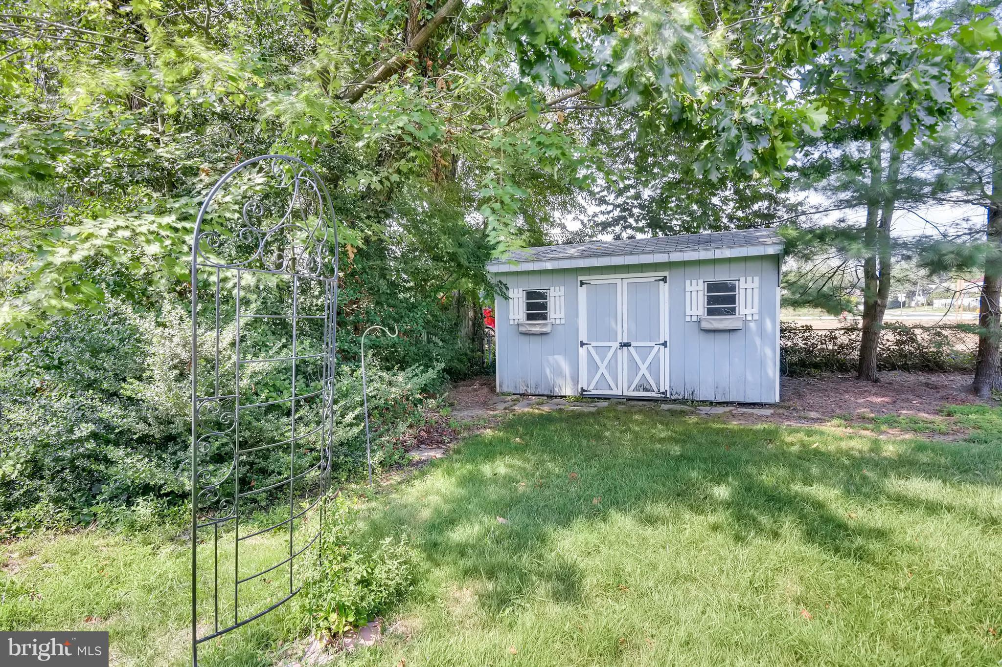 350 Roberts Way Aberdeen, MD 21001 - Photo 25 of 27 Rear yard w/detached shed