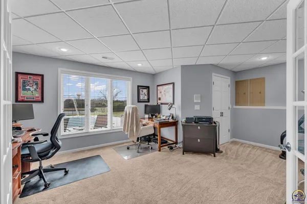 $599,900 | 4235 Southwest Aylesbury Road, Topeka, KS 66610