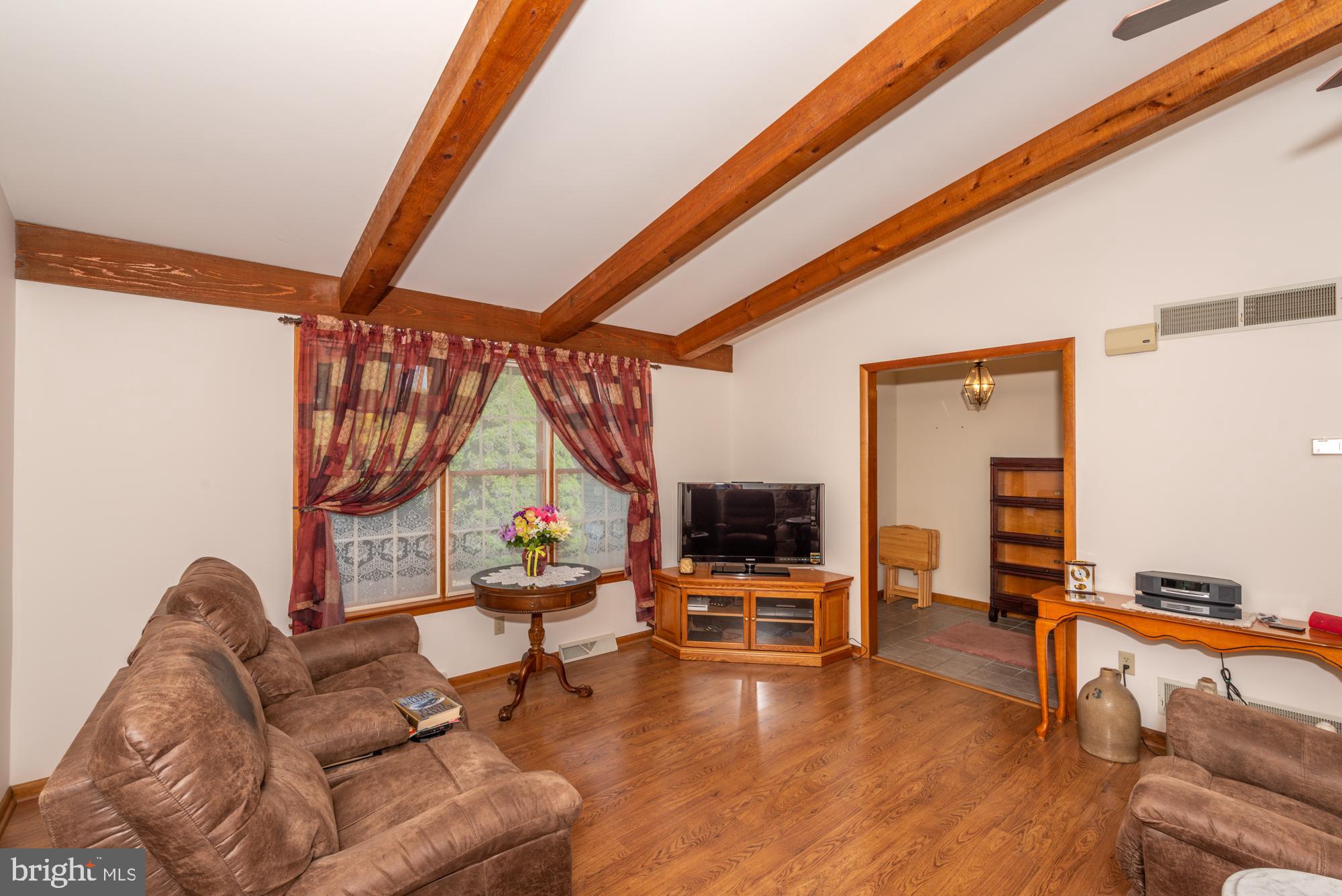 3110 Turnpike Road Elizabethtown, PA 17022 - Photo 3 of 28 Gallery Image 3