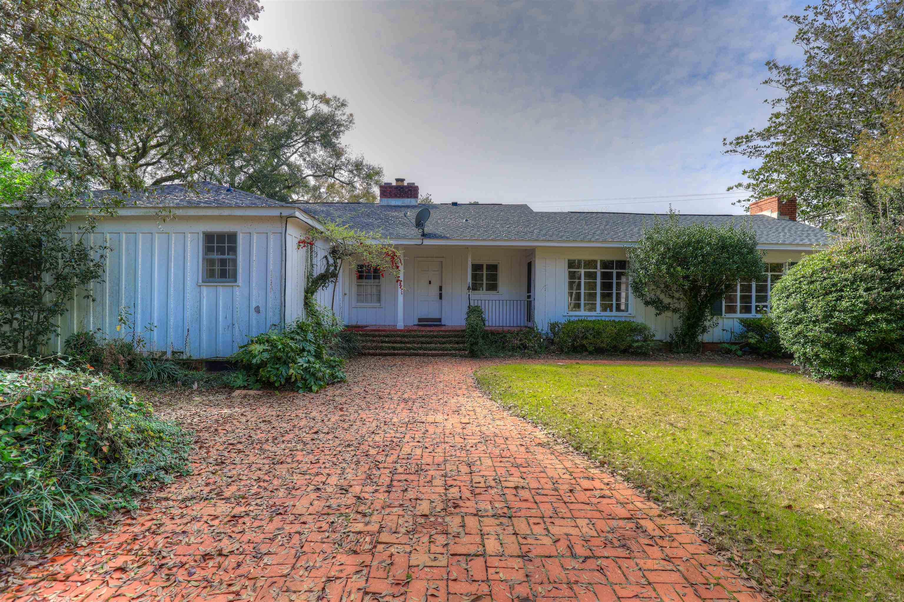 353 South Section Street Fairhope, AL 36532 - Photo 20 of 28