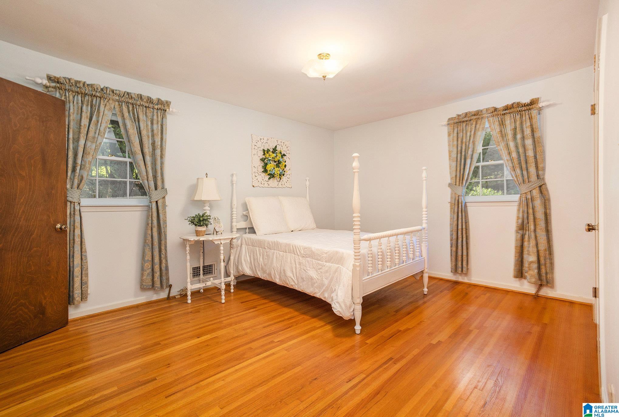 1206 Old Oak Road Birmingham, AL 35235 - Photo 17 of 26