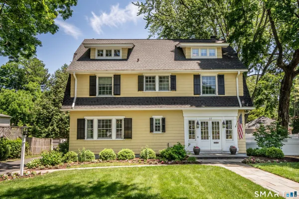 $1,295,000 | 22 Ridgewood Road, West Hartford, CT 06107