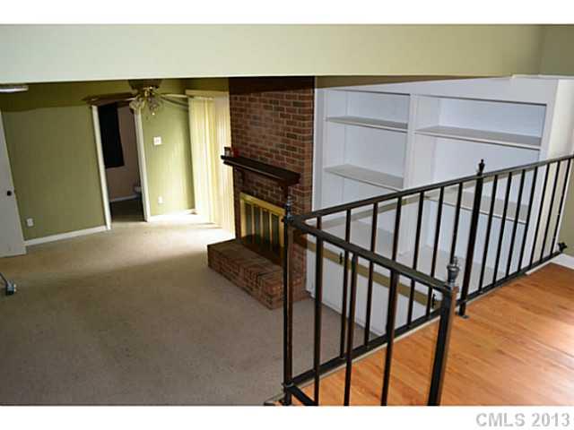 1447 McIlroy Road Charlotte, NC 28212 - Photo 6 of 12 a view of entryway