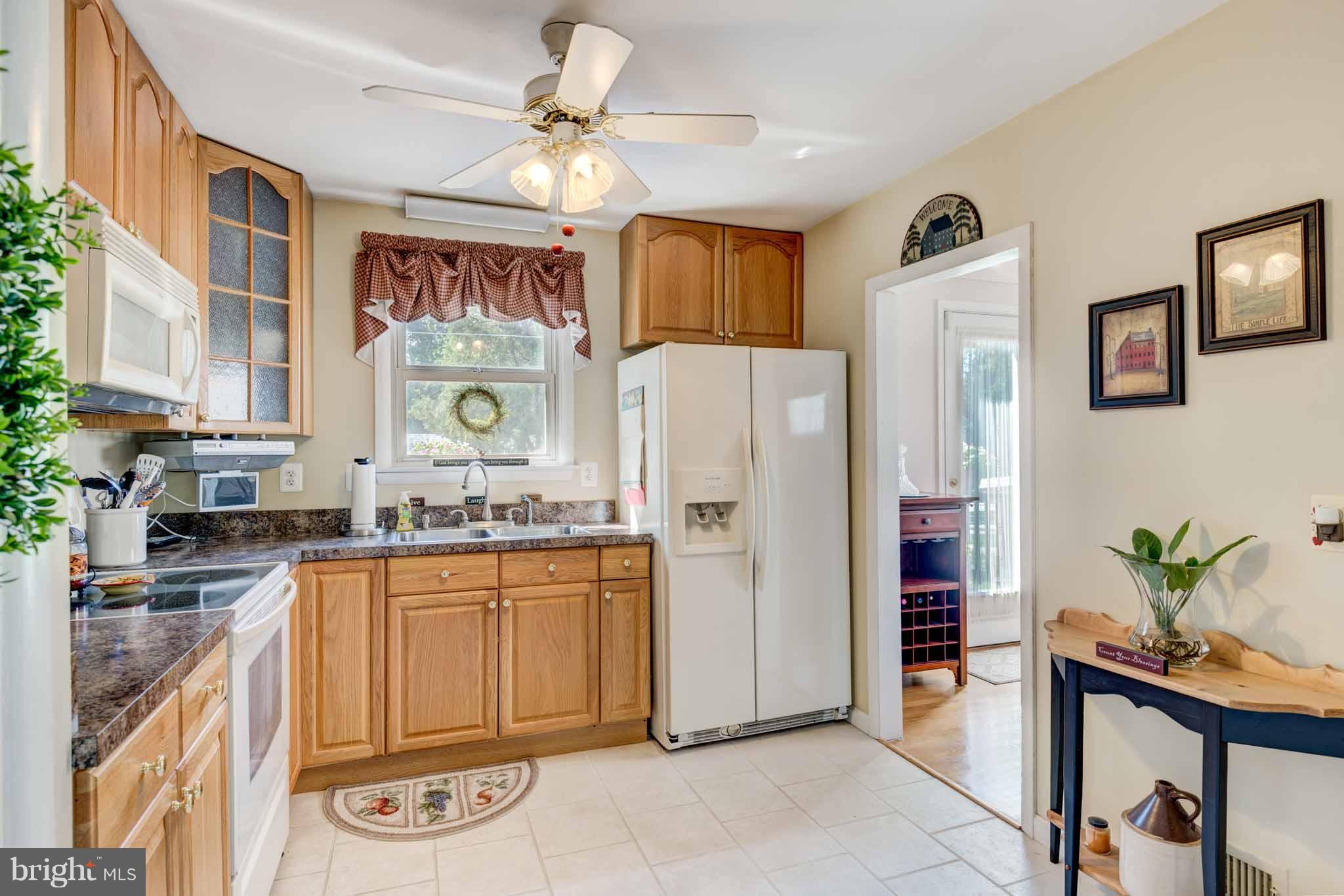 601 Southmont Road Baltimore, MD 21228 - Photo 8 of 29 Kitchen has space for a small table