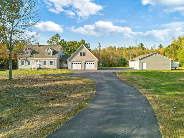 $585,000 | 57 Elm Lane, Windsor, ME 04363